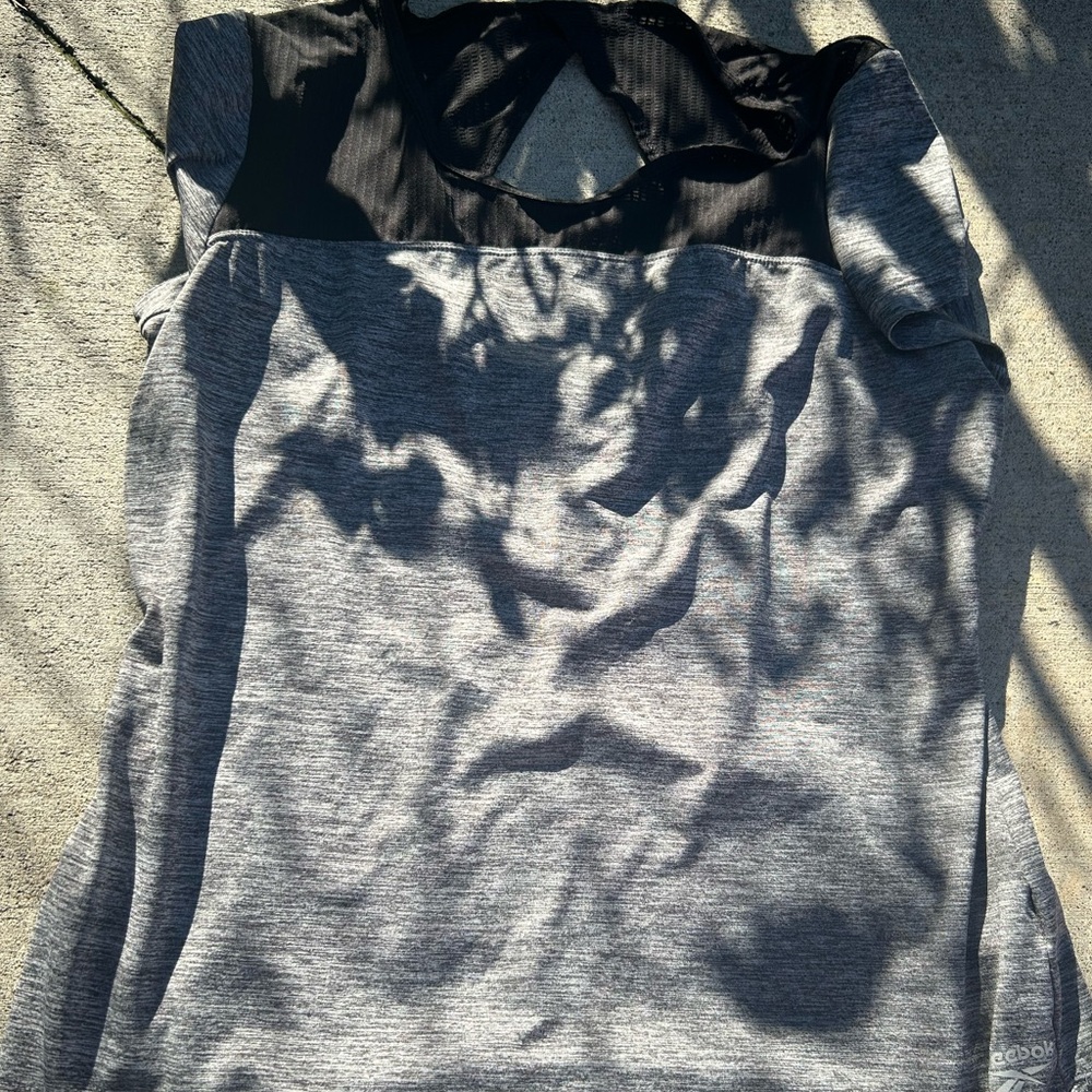 Reebok Women's Black and Gray Tank Top